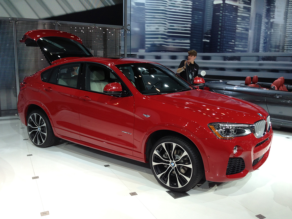 BMW X4 resized