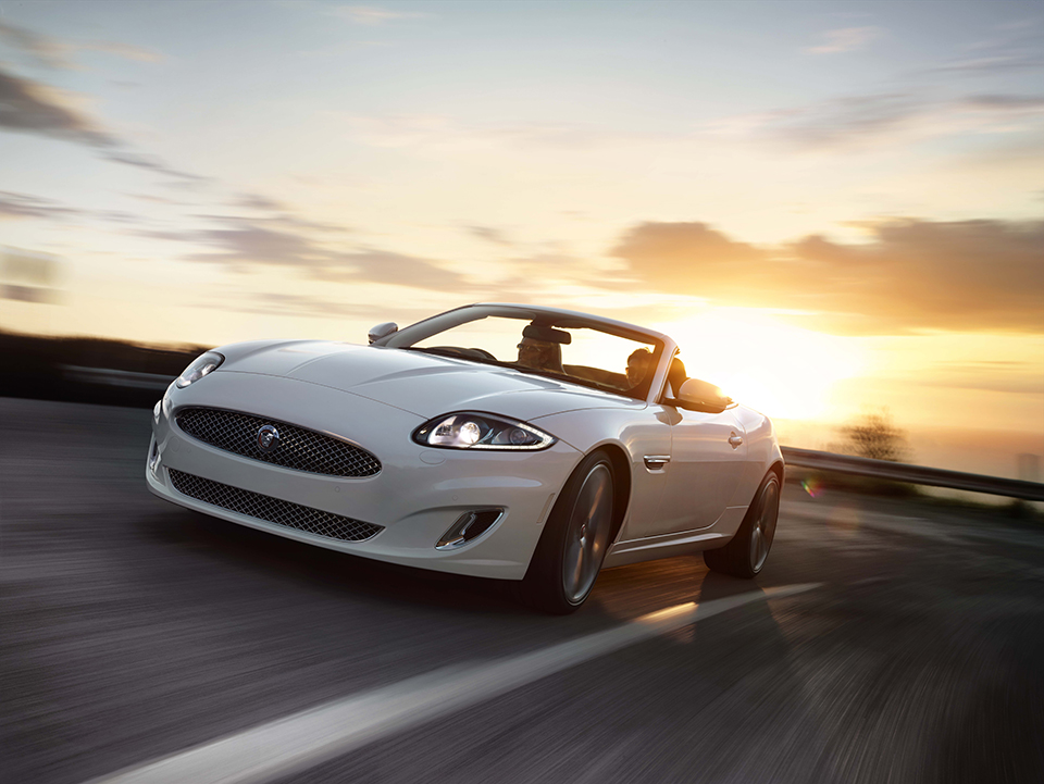 Jaguar XK V8 convertible front