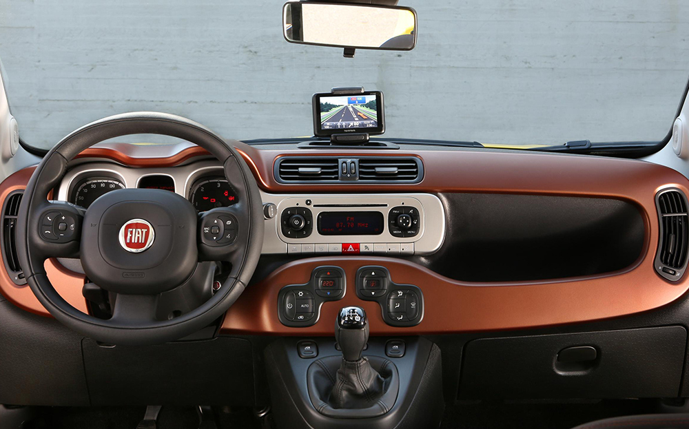 Fiat Panda Cross cabin