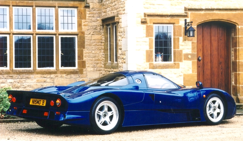 Nissan R-390, designed by Ian Callum