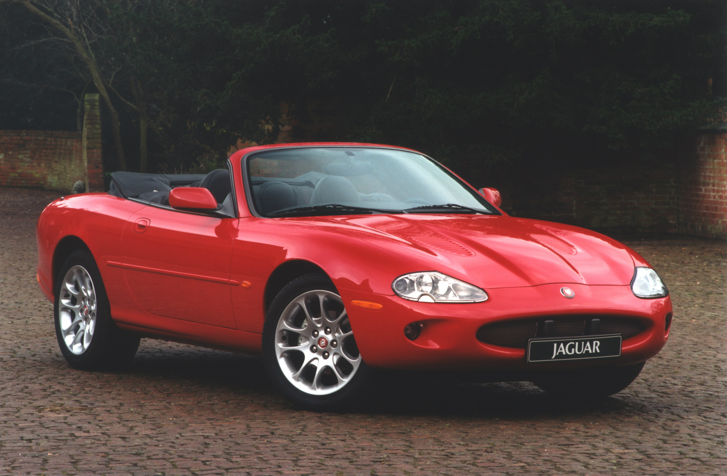 Jaguar XKR Convertible