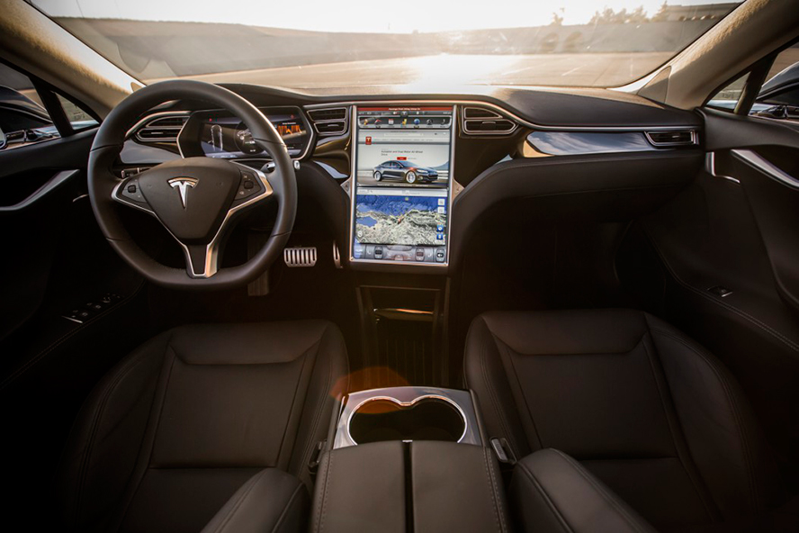 First drive review: Tesla Model S