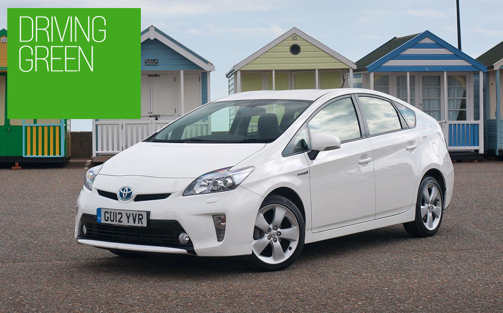 What is a hybrid car?