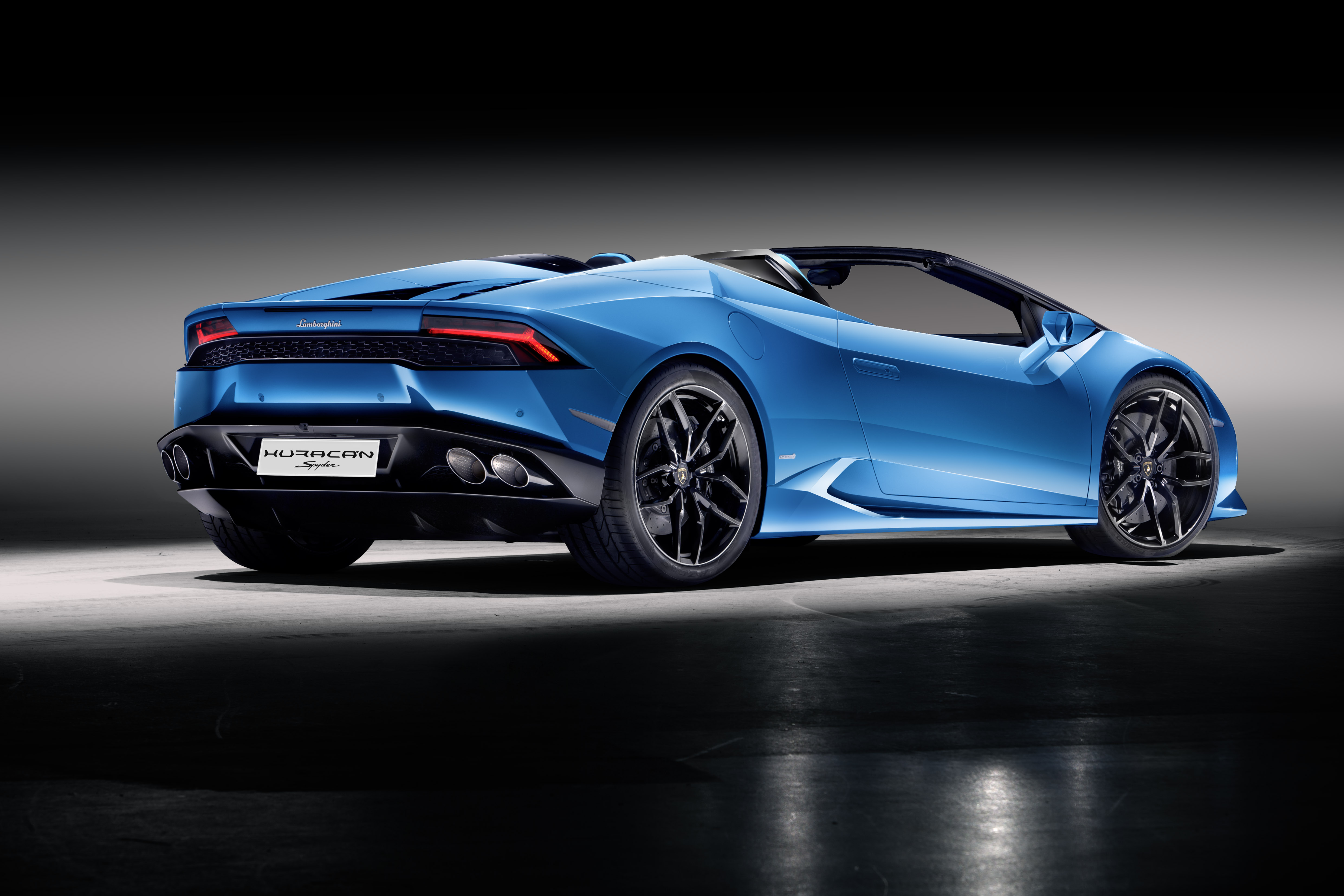 Lamborghini Huracan Spyder has a 5.2-litre naturally aspirated V10 engine