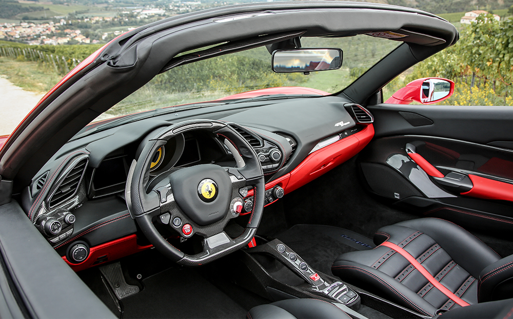 Ferrari 488 Spider interior