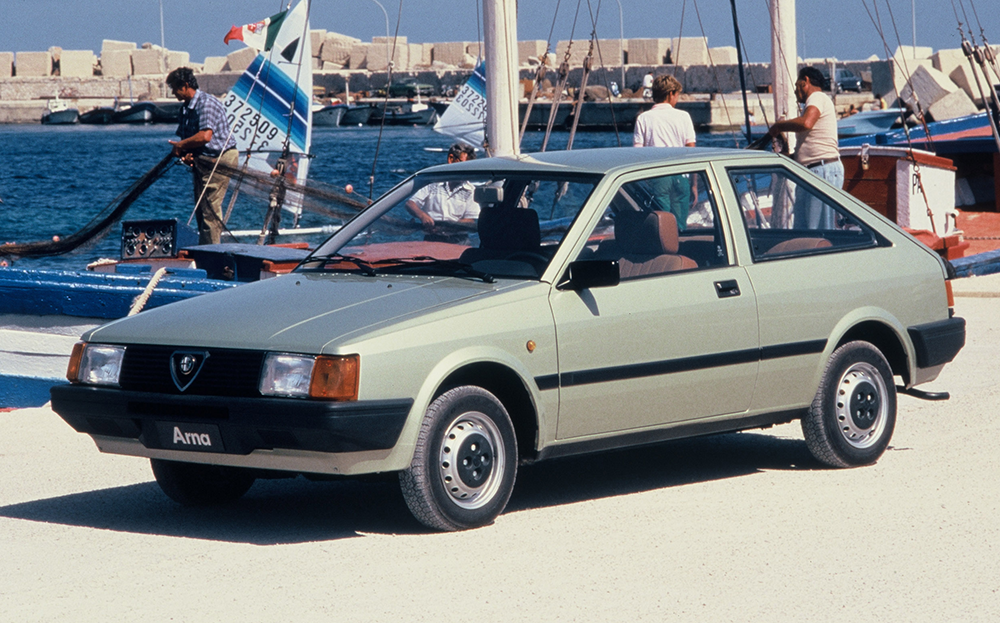 top 10 worst cars of all time: Alfa Romeo Arna