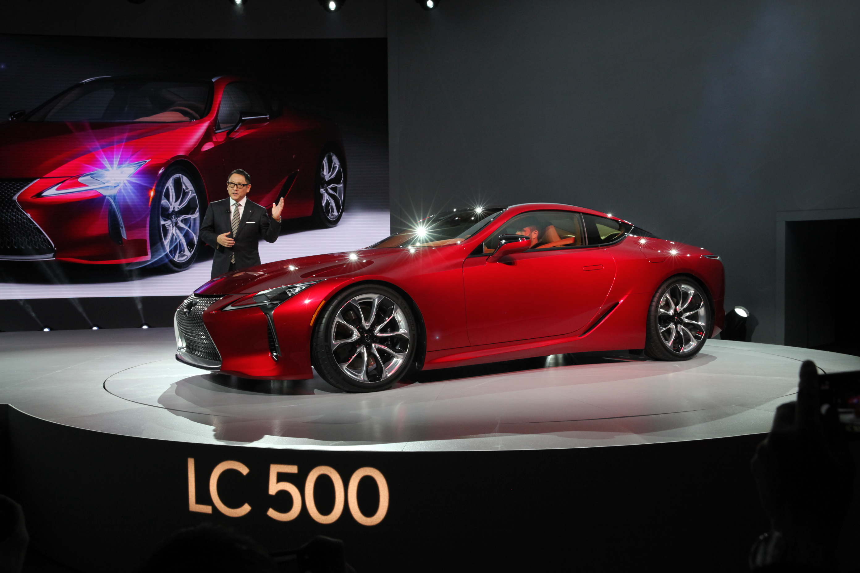 Lexus LC 500 at the 2016 Detroit motor show