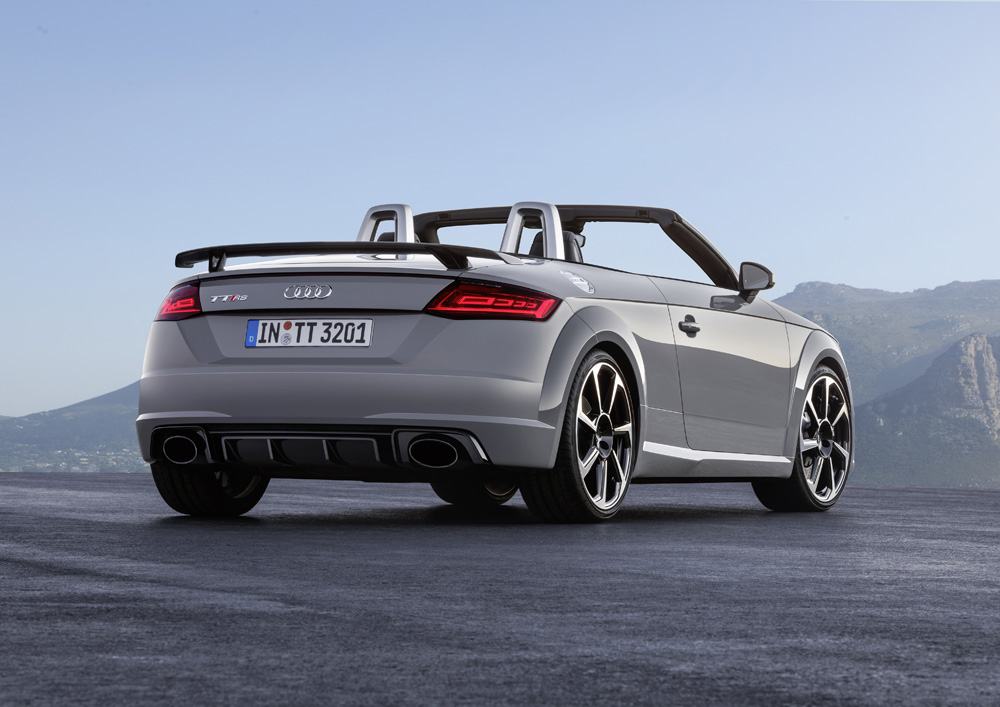 Audi TT RS v Mercedes-AMG SLC 43