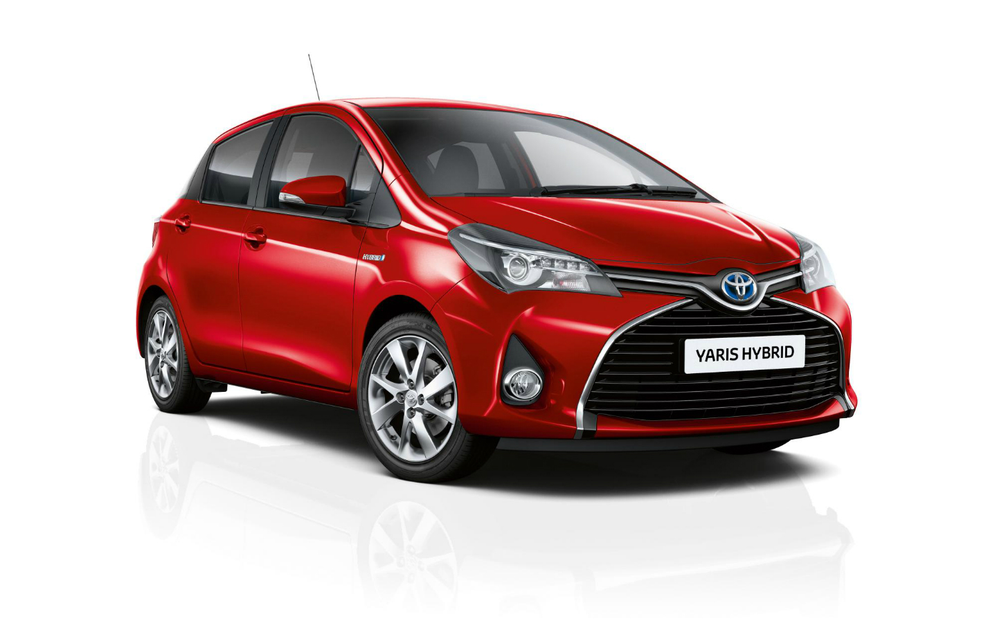 Toyota Yaris hybrid: the affordable small car