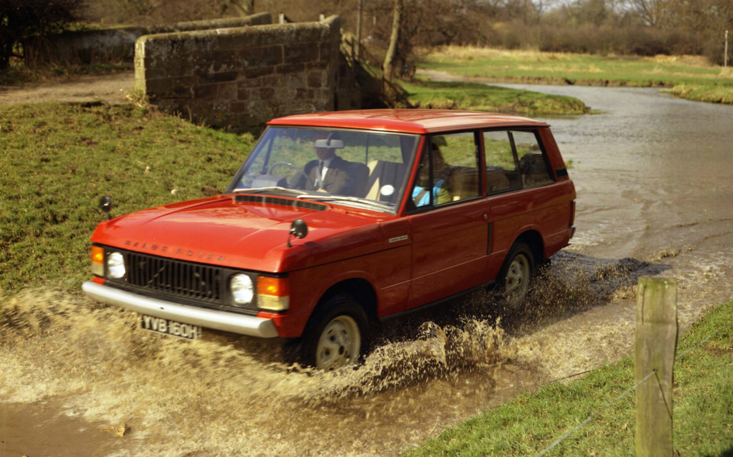 Range Rover: Drive! Philip Glenister's favourite getaway cars at the London Classic Car Show