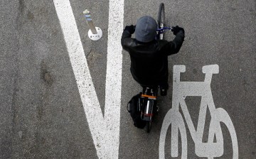 Drivers face fines for overtaking too close to cyclists