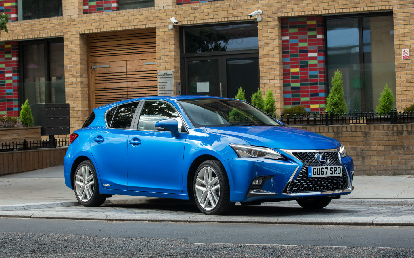 The best eco-friendly hybrid family cars: Lexus CT200h 2018