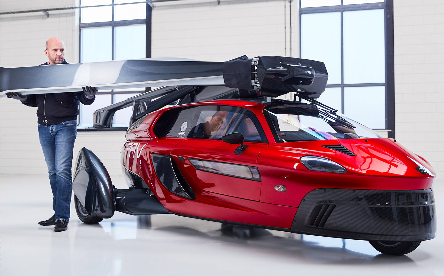 Flying car makers Terrafugia and PAL-V open order books