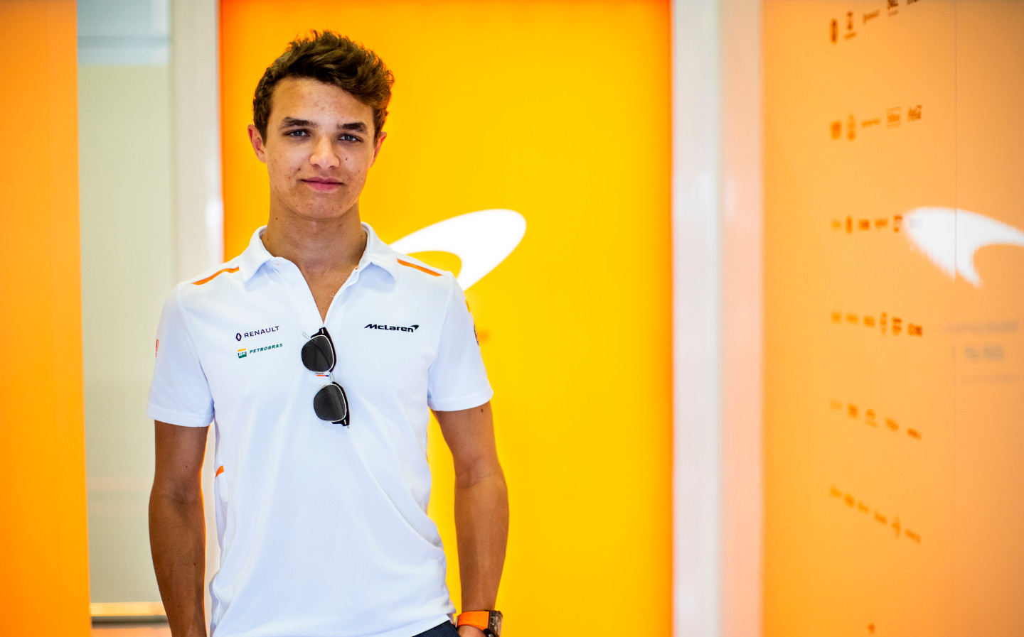 F1 drivers Lando Norris and Nicholas Latifi compete in virtual Bahrain Grands Prix