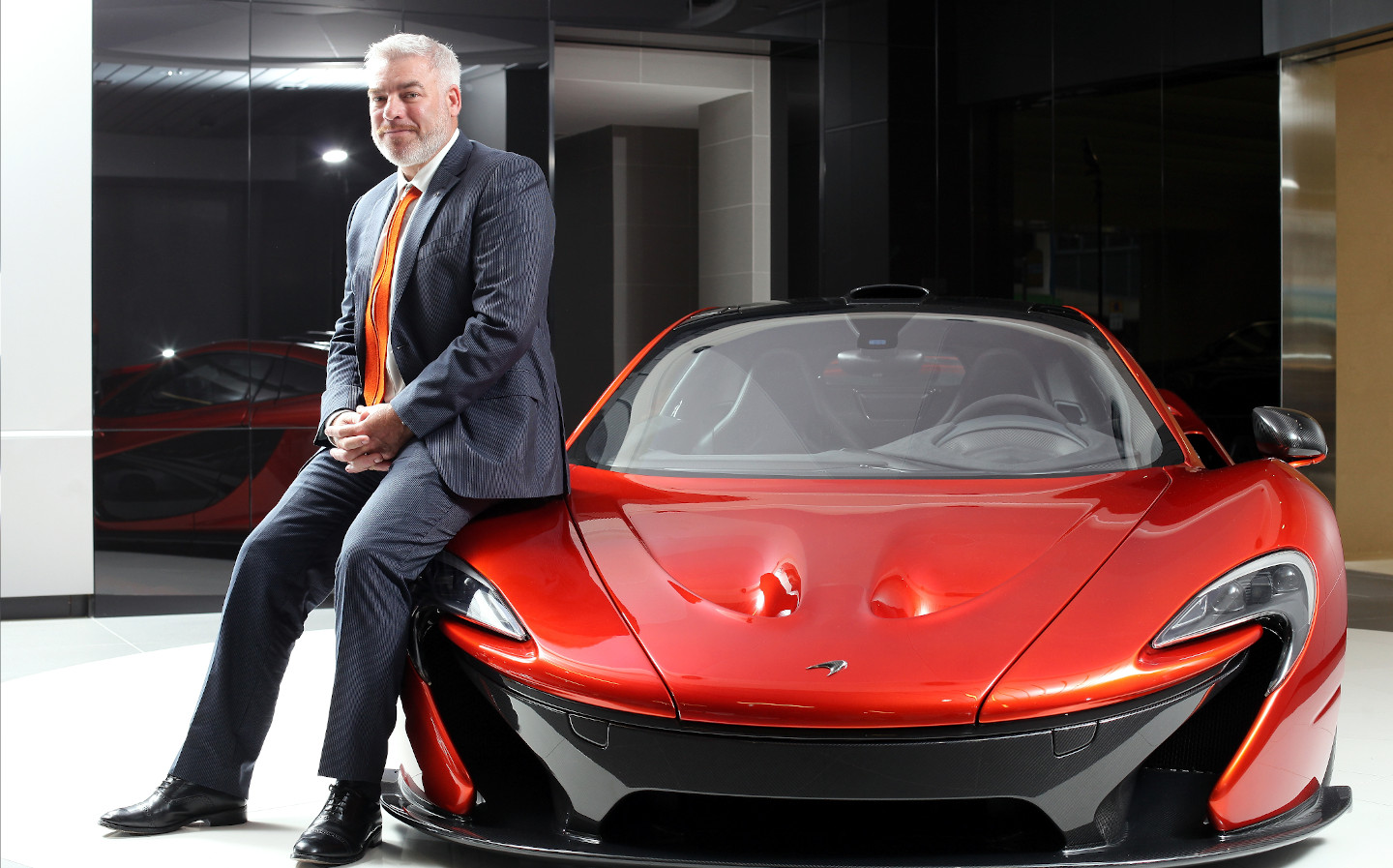 McLaren P1 designer sells sketches for charity