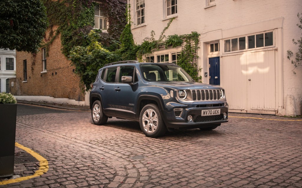 Jeremy Clarkson: New Jeep Renegade plug-in hybrid is "hopeless"