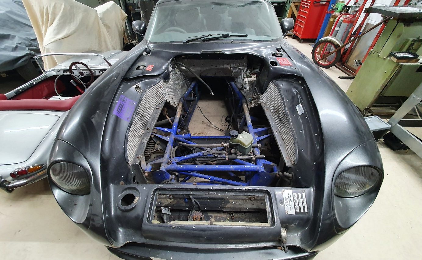 TVR Cerbera: Electrogenic classic car electric conversions