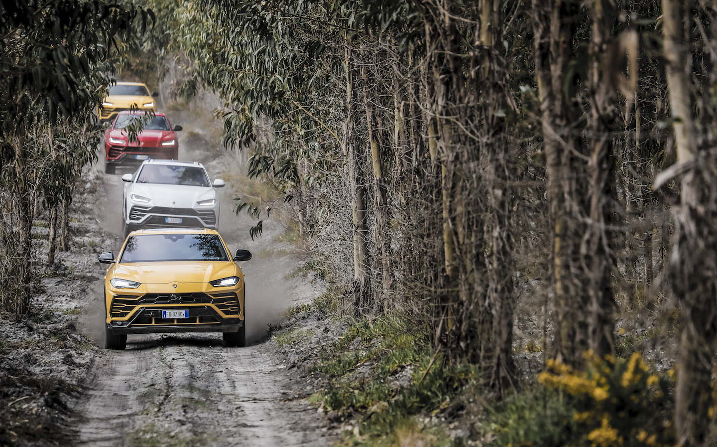 Lamborghini Urus driven off-road