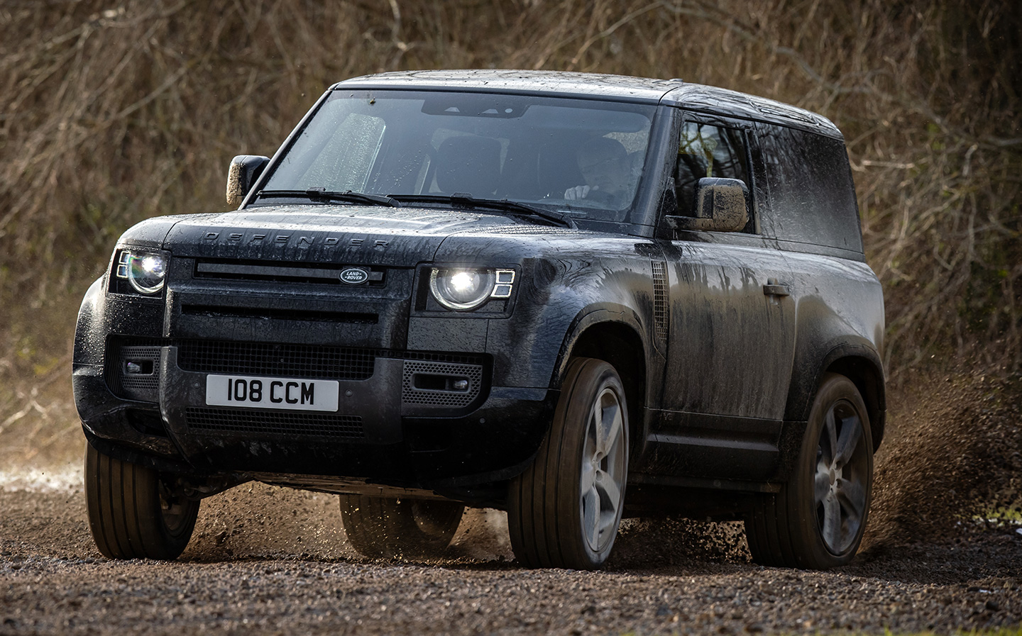 Land Rover Defender V8