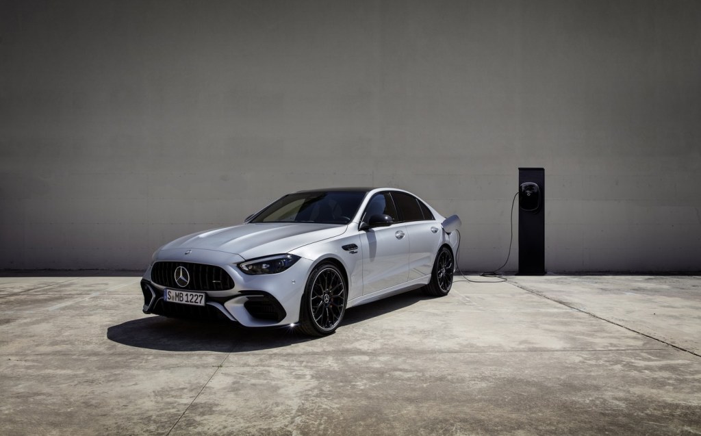 Mercedes-AMG C 63 S E Performance