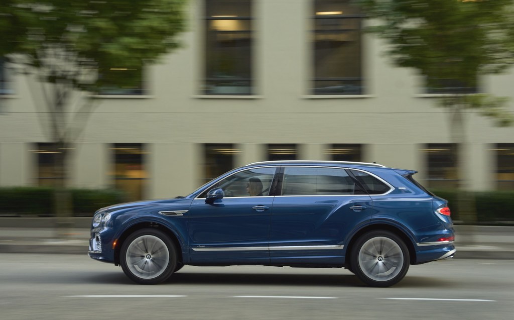 2023 Bentley Bentayga EWB