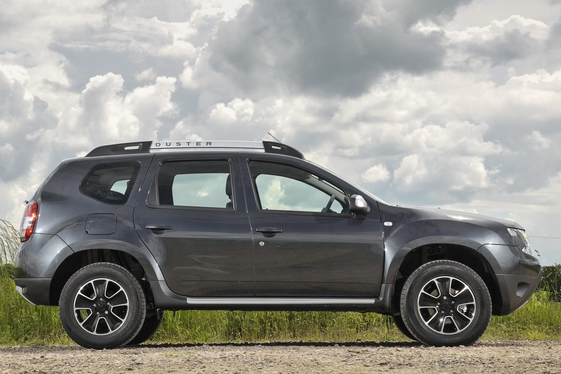 The Dom Joly review: 2016 Dacia Duster