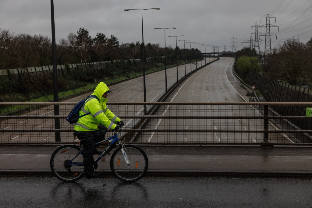 LONDON, ENGLAND - MARCH 17: A closed section of the M25 on March 17, 2024 in London, England. The full closure of a section of the M25 between junction 10 and 11 has taken place over the weekend to remove a bridge and install a new gantry. The closure is part of a £317m upgrade, with works expected to be finished by September. It is the first time there has been a scheduled daytime closure of all lanes of the motorway since it opened in 1986. The 117 mile long orbital motorway encircles Greater London and is the busiest in the UK. (Photo by Dan Kitwood/Getty Images)