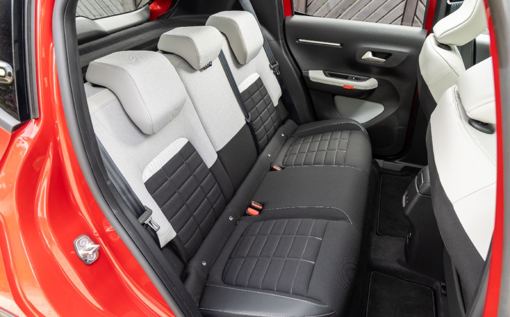 Citroën e-C3 rear seats